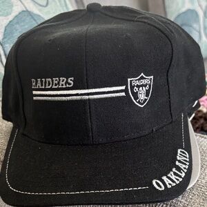 LOGO 7 Black and White Raiders Cap